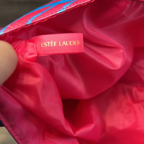 LILLY PULITZER  For Este’e Lauder Tote - Picture 6 of 8